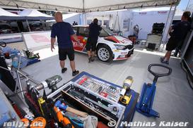 Service - Bild Nr. 049