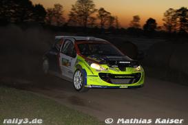 Service - Bild Nr. 017