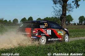 Service - Bild Nr. 075