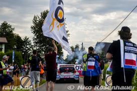 Ziel & Podium - Bild Nr. 3241