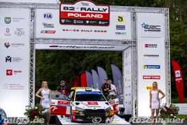 Ziel & Podium - Bild Nr. 3544